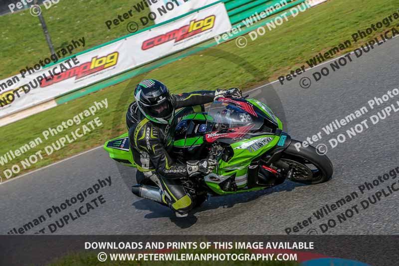 PJM Wedding Photography;enduro digital images;event digital images;eventdigitalimages;mallory park;mallory park photographs;mallory park trackday;mallory park trackday photographs;no limits trackdays;peter wileman photography;racing digital images;trackday digital images;trackday photos